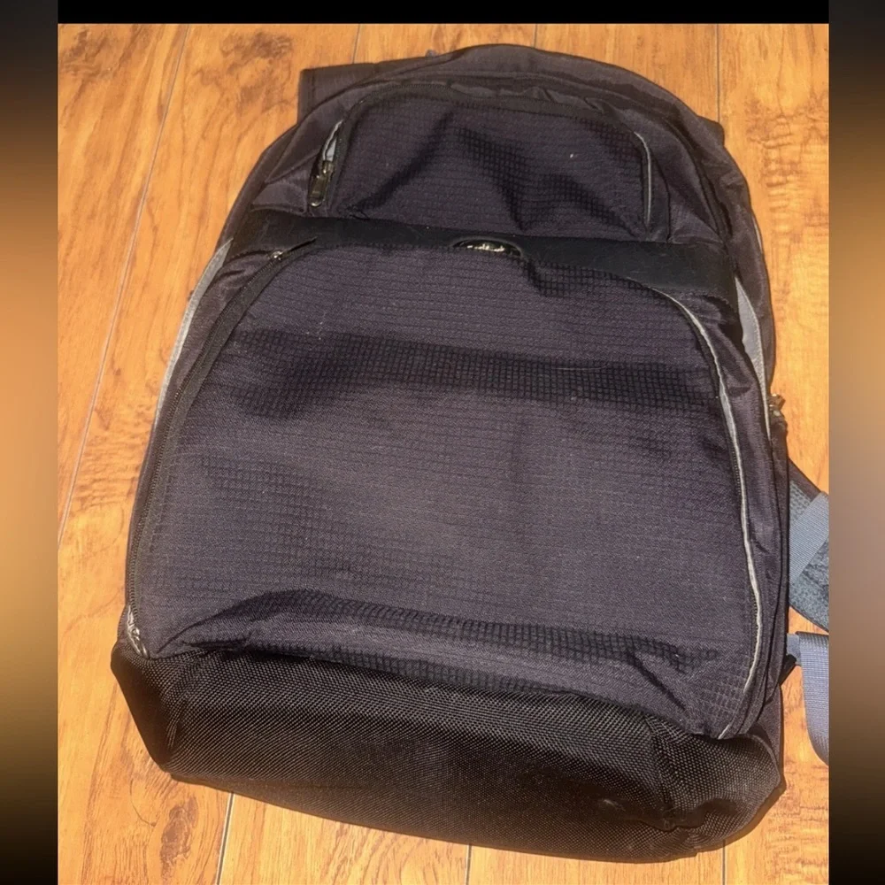 Eagle Creek Travel Gear Extra Large Hiking/Camping Backpack Black